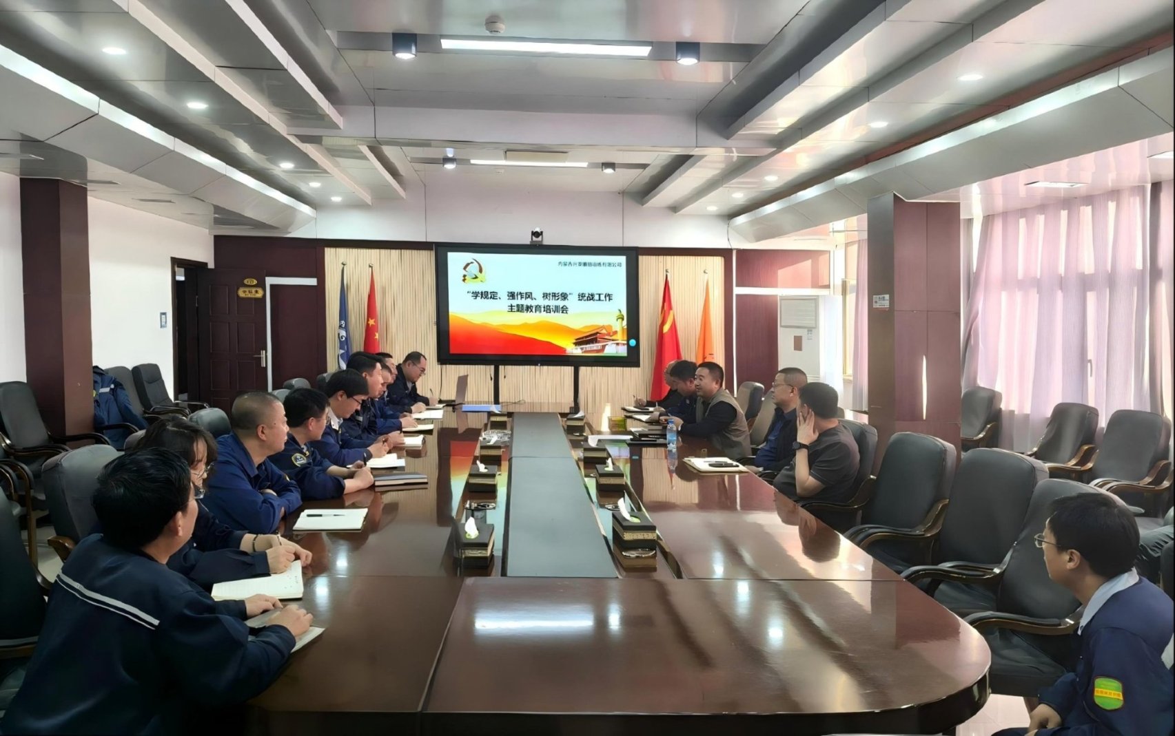 1763683181559070370.jpg auto